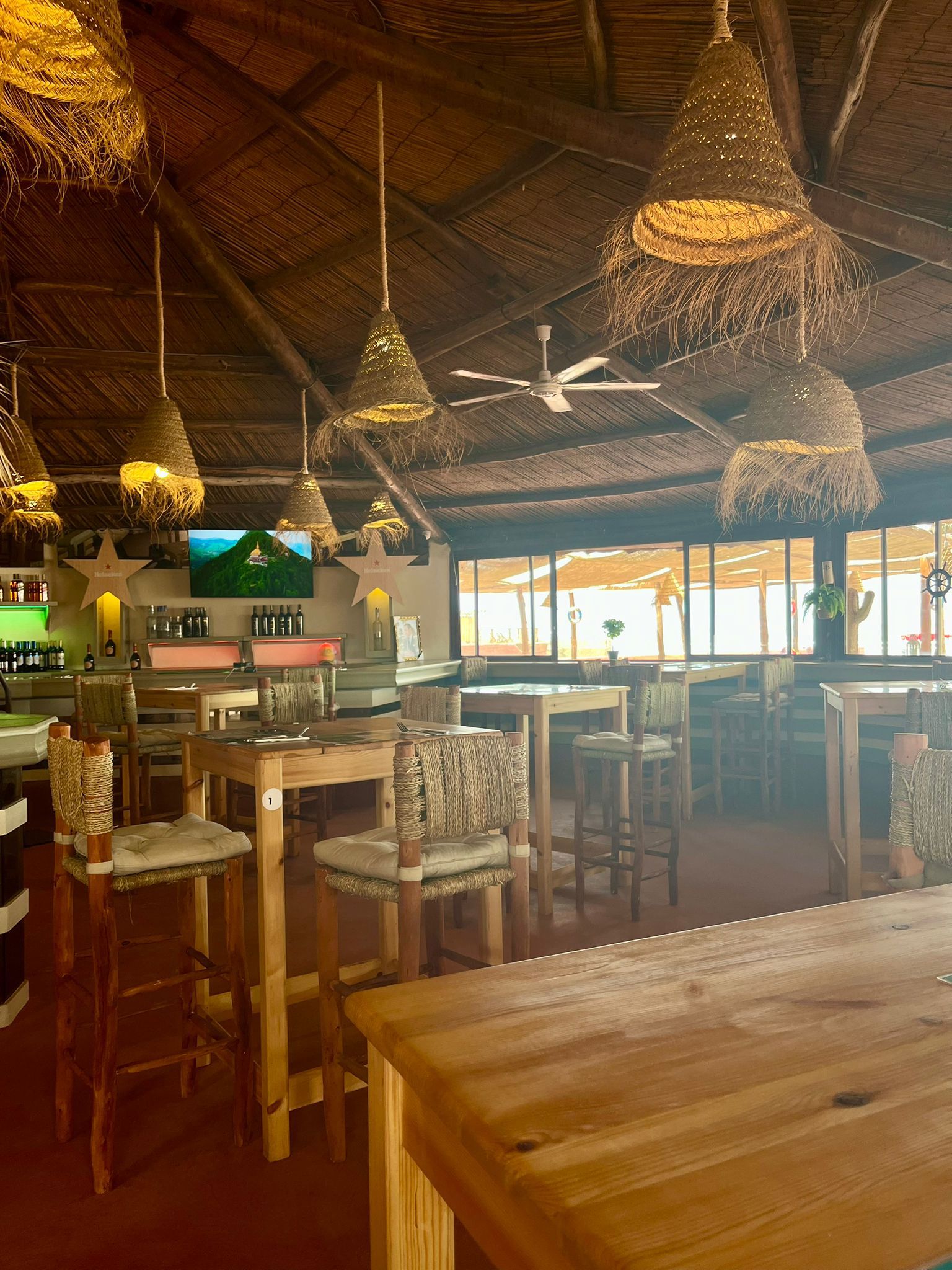 Tahiti-beach-club-casablanca-Maroc-surf-plage-restaurant-bar-paillote-1