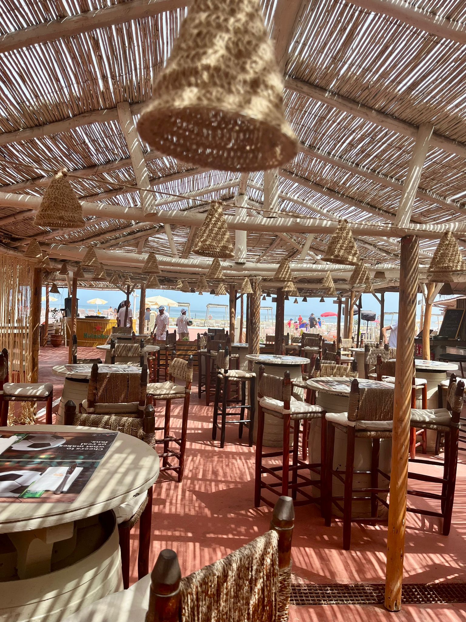 Tahiti-beach-club-casablanca-Maroc-surf-plage-restaurant-bar-paillote-6